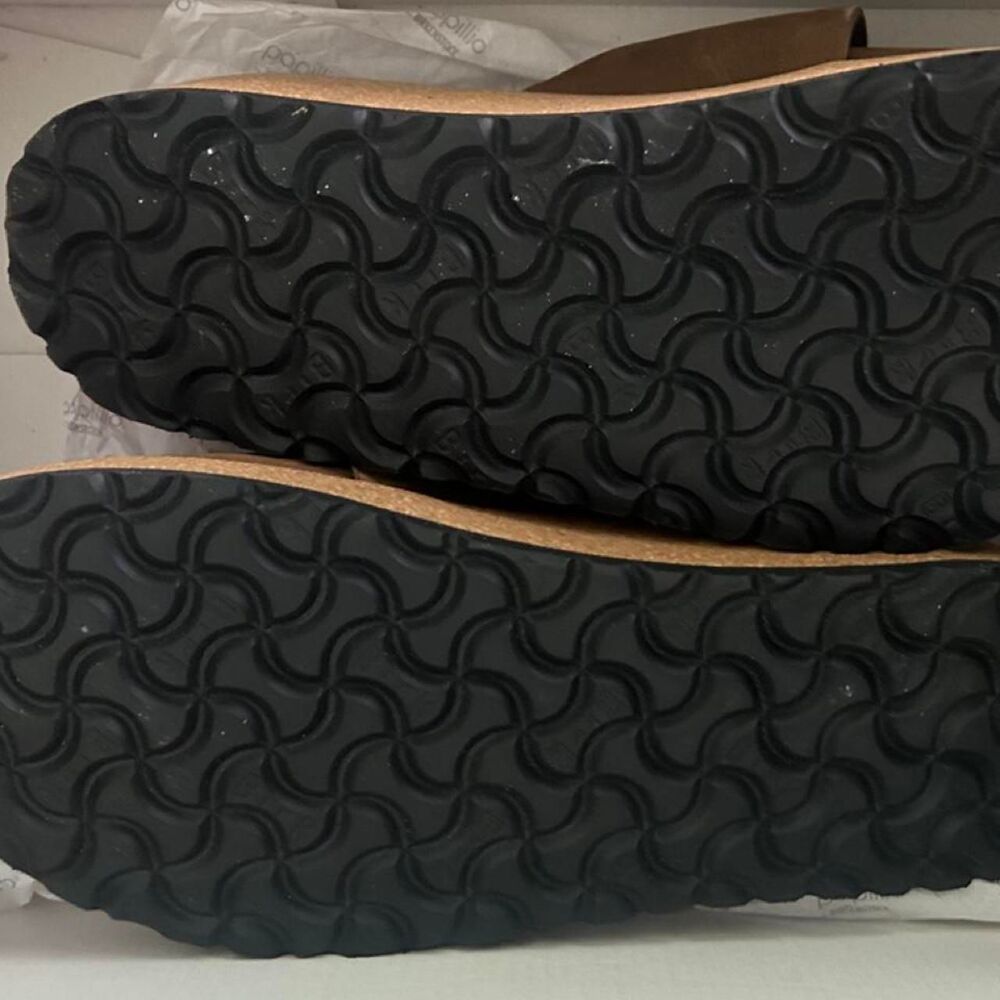 Birkenstock Women's Brown and Tan Sandals - Picture 4 of 7